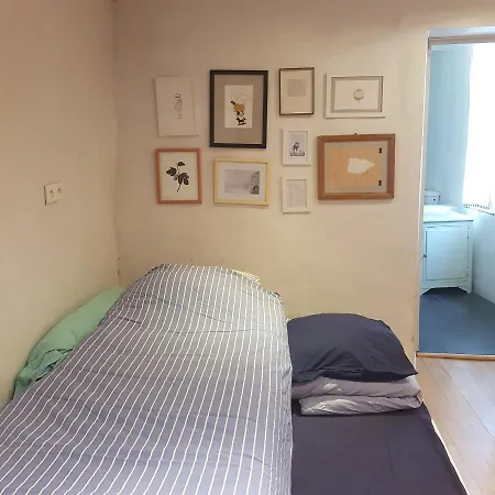 Petite Maison De Designer *